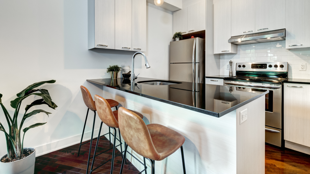 5 Ideas for a Rental Kitchen Makeover on a Budget | CORT