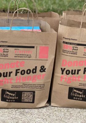 Move For Hunger bags from the CORT Indianapolis team.