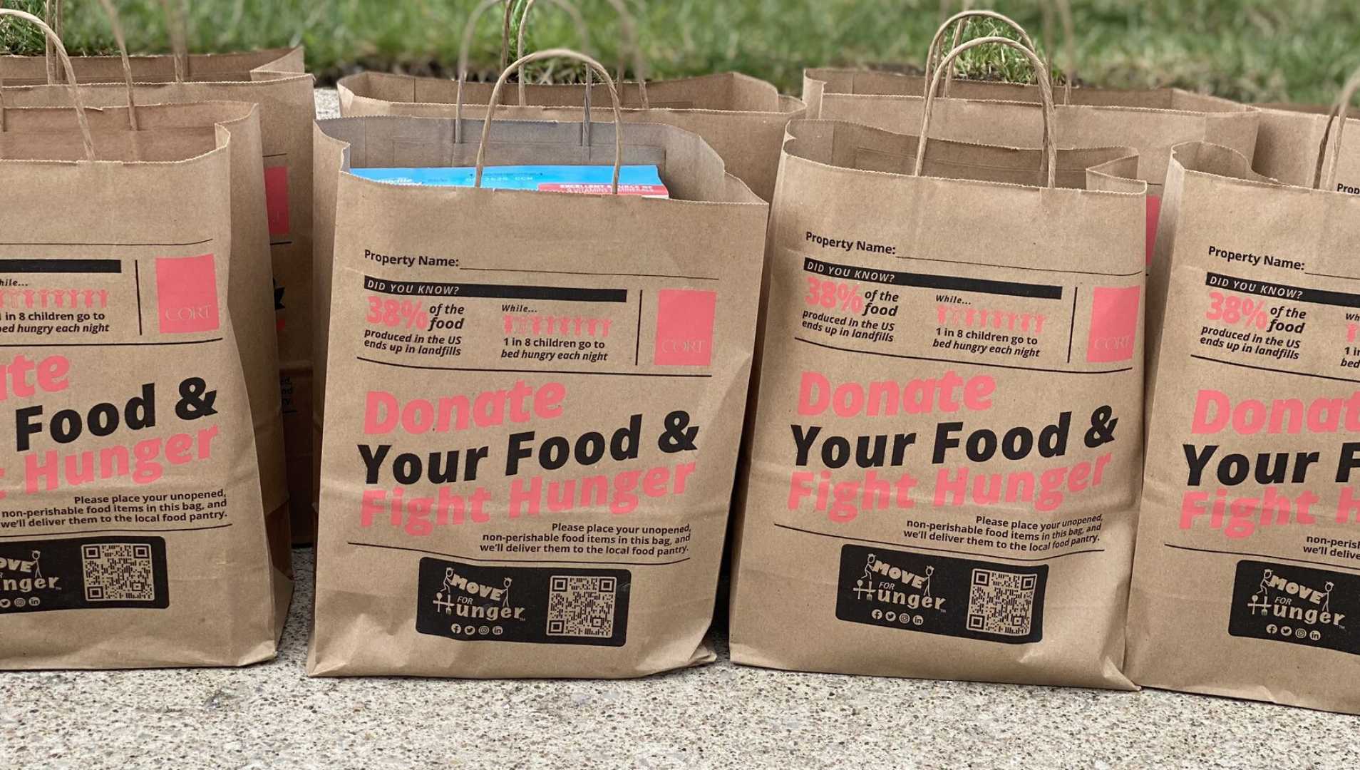 Move For Hunger bags from the CORT Indianapolis team.