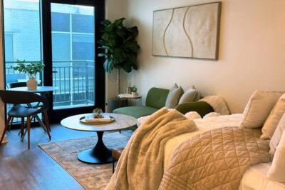 CORT Account Executive Kenny Gallo helped the Loria Ansley in Midtown Atlanta with creating a furnished student apartment