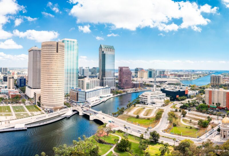 Downtown Tampa skyline on a sunny day—reflecting the experience of a fresh start in Florida and fast, flexible apartment furnishing.